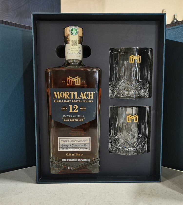 Mortlach 12 Year Old Single Malt Scotch Whisky 700ml Gift Set - Image 2
