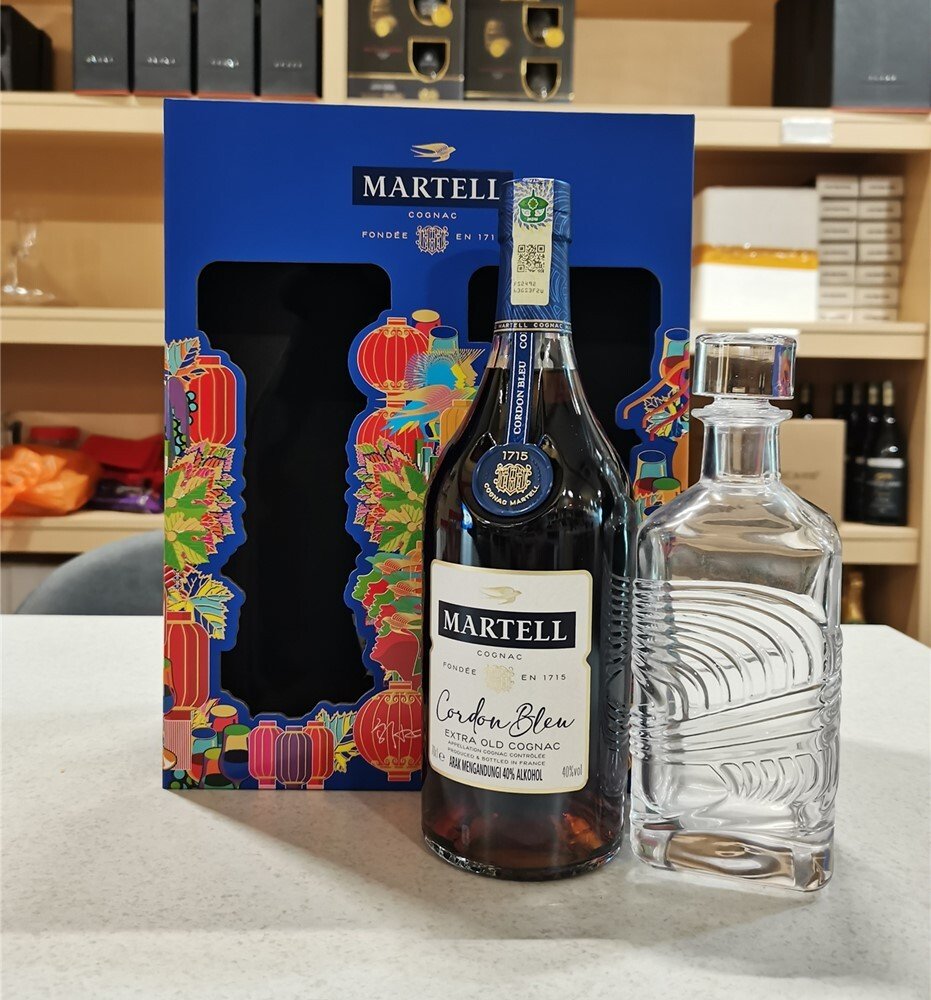 Martell Cordon Bleu Cognac by Wu Jian' An Gift Set 2025 - Image 2