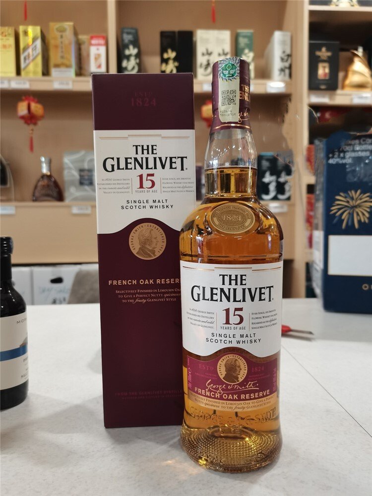 The Glenlivet 15 Year Old SIngle Malt Scotch Whisky 700ml - Image 2